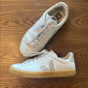 Veja White CAMPO. Sneakers Minimalist Design